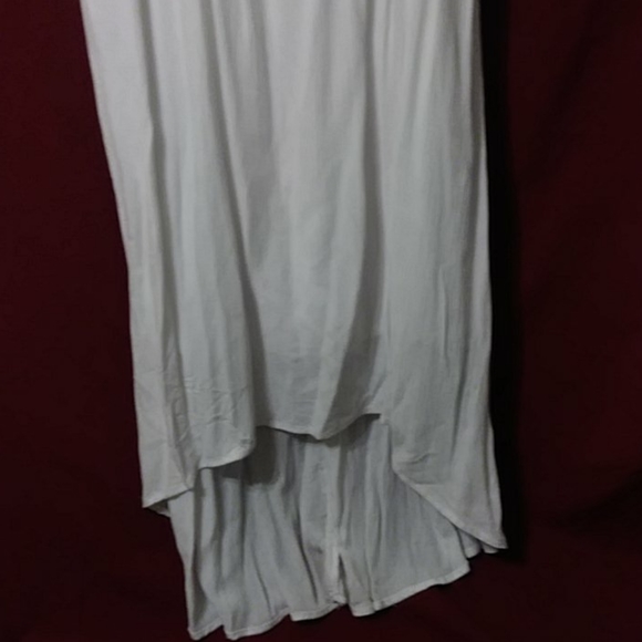 Clothes - Picture 2 of 5